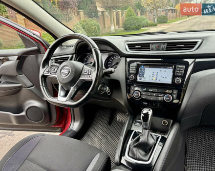 Червоний Ніссан Кашкай, об'ємом двигуна 1.2 л та пробігом 140 тис. км за 12200 $, фото 28 на Automoto.ua