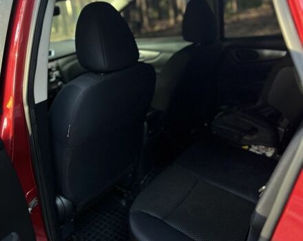 Красный Ниссан Кашкай, объемом двигателя 1.2 л и пробегом 130 тыс. км за 13900 $, фото 16 на Automoto.ua