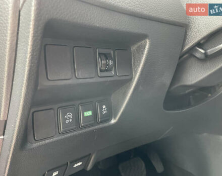 Ниссан Кашкай 2017 в Мукачеве на Automoto.ua Красный Ниссан Кашкай, объемом двигателя 1.6 л и пробегом 133 тыс. км за 14900 $, фото 22 на Automoto.ua