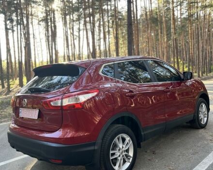 Красный Ниссан Кашкай, объемом двигателя 1.2 л и пробегом 130 тыс. км за 13900 $, фото 7 на Automoto.ua