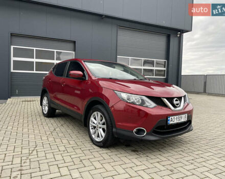 Ниссан Кашкай 2017 в Мукачеве на Automoto.ua Красный Ниссан Кашкай, объемом двигателя 1.6 л и пробегом 133 тыс. км за 14900 $, фото 8 на Automoto.ua
