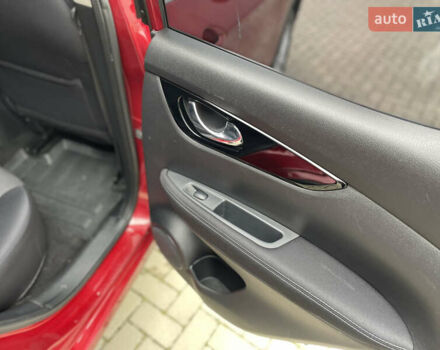 Ниссан Кашкай 2017 в Мукачеве на Automoto.ua Красный Ниссан Кашкай, объемом двигателя 1.6 л и пробегом 133 тыс. км за 14900 $, фото 20 на Automoto.ua