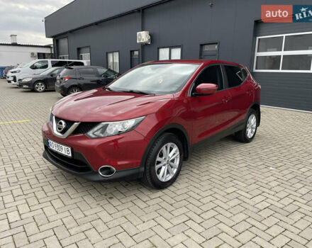 Ниссан Кашкай 2017 в Мукачеве на Automoto.ua Красный Ниссан Кашкай, объемом двигателя 1.6 л и пробегом 133 тыс. км за 14900 $, фото 1 на Automoto.ua