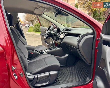 Червоний Ніссан Кашкай, об'ємом двигуна 1.2 л та пробігом 140 тис. км за 12200 $, фото 23 на Automoto.ua