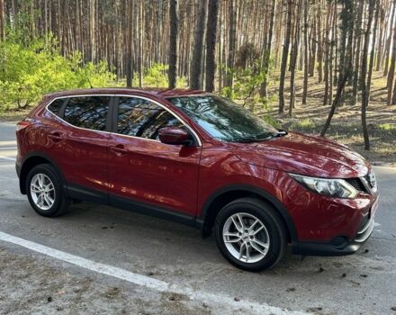 Красный Ниссан Кашкай, объемом двигателя 1.2 л и пробегом 130 тыс. км за 13900 $, фото 5 на Automoto.ua