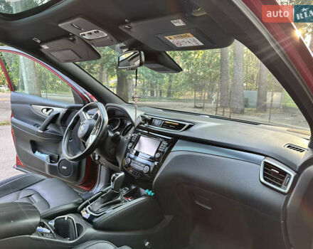 Червоний Ніссан Кашкай, об'ємом двигуна 1.62 л та пробігом 87 тис. км за 21100 $, фото 6 на Automoto.ua