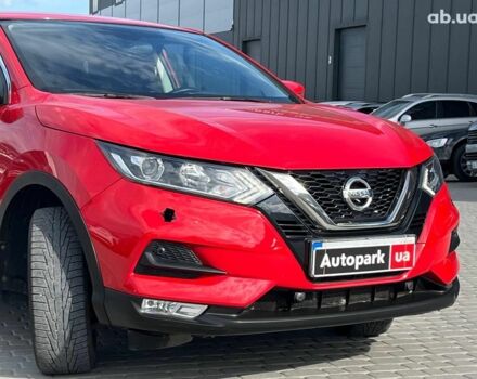 Ніссан Кашкай 2019 у Львові на Automoto.ua Червоний Ніссан Кашкай, об'ємом двигуна 1.2 л та пробігом 101 тис. км за 15990 $, фото 2 на Automoto.ua