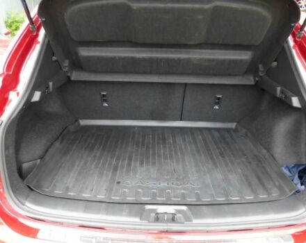 Красный Ниссан Кашкай, объемом двигателя 1.4 л и пробегом 44 тыс. км за 12000 $, фото 11 на Automoto.ua