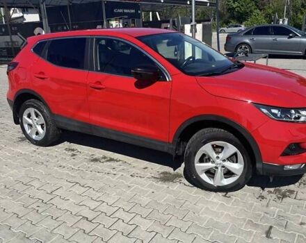 Красный Ниссан Кашкай, объемом двигателя 2 л и пробегом 50 тыс. км за 20900 $, фото 4 на Automoto.ua
