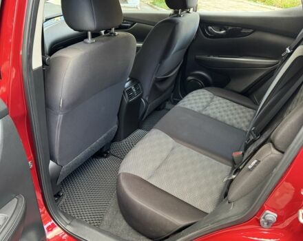 Красный Ниссан Кашкай, объемом двигателя 2 л и пробегом 87 тыс. км за 16800 $, фото 17 на Automoto.ua