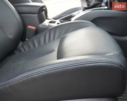 Червоний Ніссан Кашкай, об'ємом двигуна 2 л та пробігом 54 тис. км за 17999 $, фото 62 на Automoto.ua