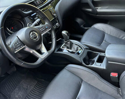 Красный Ниссан Кашкай, объемом двигателя 2 л и пробегом 54 тыс. км за 17800 $, фото 45 на Automoto.ua