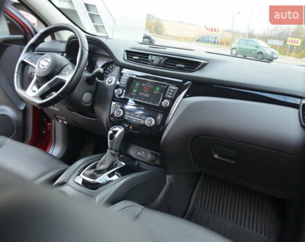 Червоний Ніссан Кашкай, об'ємом двигуна 2 л та пробігом 54 тис. км за 17999 $, фото 57 на Automoto.ua