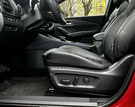 Красный Ниссан Кашкай, объемом двигателя 1.33 л и пробегом 42 тыс. км за 27100 $, фото 23 на Automoto.ua