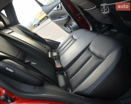 Червоний Ніссан Кашкай, об'ємом двигуна 2 л та пробігом 54 тис. км за 17999 $, фото 56 на Automoto.ua