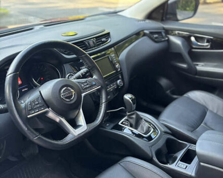 Красный Ниссан Кашкай, объемом двигателя 2 л и пробегом 54 тыс. км за 17800 $, фото 43 на Automoto.ua