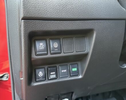 Красный Ниссан Кашкай, объемом двигателя 2 л и пробегом 87 тыс. км за 16800 $, фото 14 на Automoto.ua