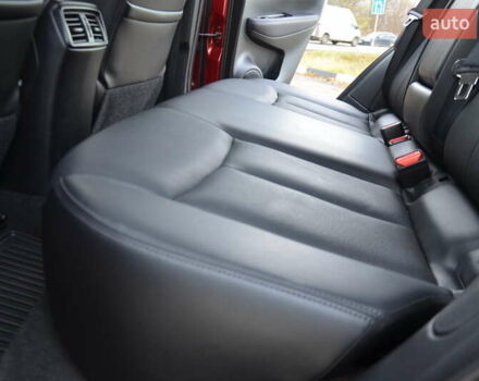 Червоний Ніссан Кашкай, об'ємом двигуна 2 л та пробігом 54 тис. км за 17999 $, фото 50 на Automoto.ua