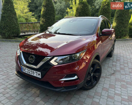 Красный Ниссан Кашкай, объемом двигателя 2 л и пробегом 54 тыс. км за 17800 $, фото 10 на Automoto.ua