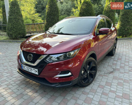 Красный Ниссан Кашкай, объемом двигателя 2 л и пробегом 54 тыс. км за 17800 $, фото 5 на Automoto.ua