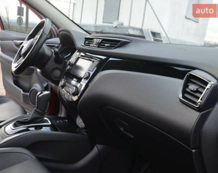 Червоний Ніссан Кашкай, об'ємом двигуна 2 л та пробігом 54 тис. км за 17999 $, фото 64 на Automoto.ua