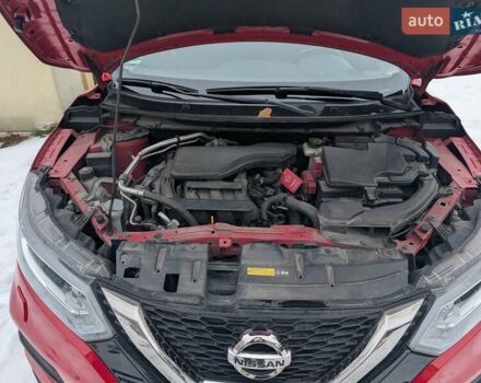 Красный Ниссан Кашкай, объемом двигателя 2 л и пробегом 900 тыс. км за 20000 $, фото 12 на Automoto.ua