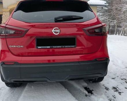 Красный Ниссан Кашкай, объемом двигателя 2 л и пробегом 900 тыс. км за 20000 $, фото 3 на Automoto.ua