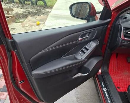 Красный Ниссан Кашкай, объемом двигателя 1.33 л и пробегом 34 тыс. км за 29495 $, фото 8 на Automoto.ua