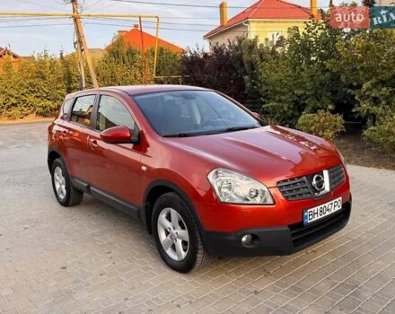 Красный Ниссан Кашкай, объемом двигателя 2 л и пробегом 210 тыс. км за 7700 $, фото 1 на Automoto.ua