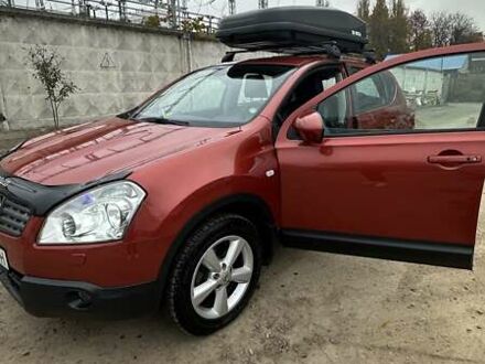 Красный Ниссан Кашкай, объемом двигателя 2 л и пробегом 104 тыс. км за 9000 $, фото 1 на Automoto.ua