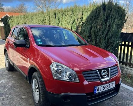 Красный Ниссан Кашкай, объемом двигателя 1.6 л и пробегом 203 тыс. км за 9400 $, фото 1 на Automoto.ua