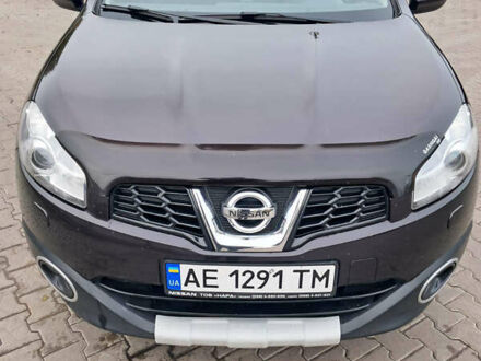 Ниссан Кашкай 2011 в Кривом Роге на Automoto.ua Красный Ниссан Кашкай, объемом двигателя 1.99 л и пробегом 140 тыс. км за 10700 $, фото 1 на Automoto.ua