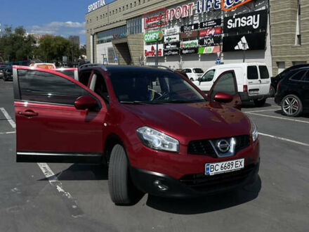 Красный Ниссан Кашкай, объемом двигателя 1.6 л и пробегом 174 тыс. км за 10500 $, фото 1 на Automoto.ua