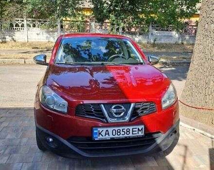 Красный Ниссан Кашкай, объемом двигателя 1.6 л и пробегом 152 тыс. км за 9800 $, фото 1 на Automoto.ua