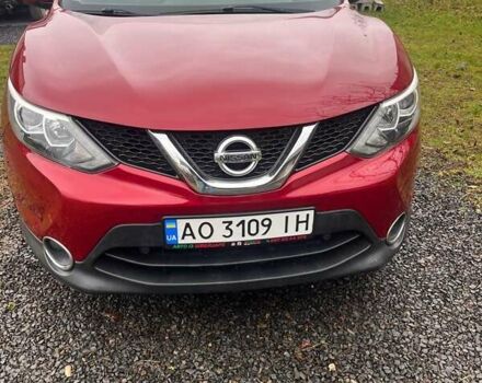 Червоний Ніссан Кашкай, об'ємом двигуна 1.5 л та пробігом 208 тис. км за 14300 $, фото 1 на Automoto.ua