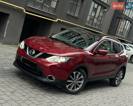 Красный Ниссан Кашкай, объемом двигателя 1.6 л и пробегом 217 тыс. км за 14950 $, фото 1 на Automoto.ua