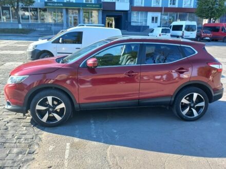 Ниссан Кашкай 2016 в Ровно на Automoto.ua Красный Ниссан Кашкай, объемом двигателя 1.2 л и пробегом 120 тыс. км за 14300 $, фото 1 на Automoto.ua