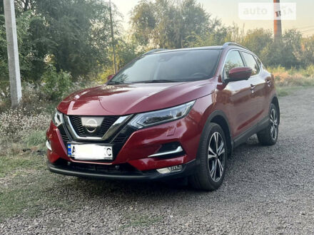 Ніссан Кашкай 2017 у Кривому Розі на Automoto.ua Червоний Ніссан Кашкай, об'ємом двигуна 1.6 л та пробігом 99 тис. км за 22500 $, фото 1 на Automoto.ua