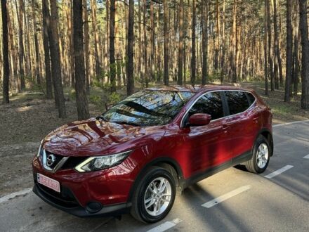 Червоний Ніссан Кашкай, об'ємом двигуна 1.2 л та пробігом 127 тис. км за 14200 $, фото 1 на Automoto.ua