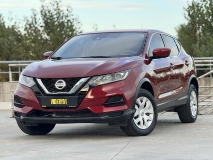 Ниссан Кашкай 2020 в Киеве на Automoto.ua Красный Ниссан Кашкай, объемом двигателя 2 л и пробегом 53 тыс. км за 14950 $, фото 1 на Automoto.ua
