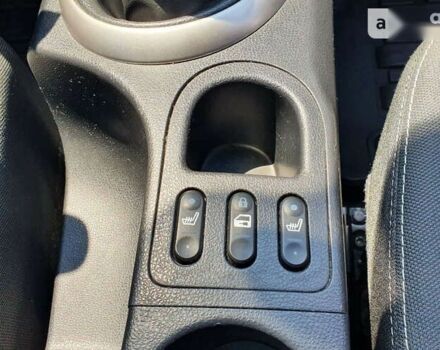 Ниссан Кашкай, объемом двигателя 1.6 л и пробегом 256 тыс. км за 11500 $, фото 17 на Automoto.ua