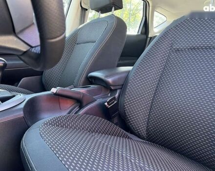 Ниссан Кашкай, объемом двигателя 1.6 л и пробегом 201 тыс. км за 8600 $, фото 11 на Automoto.ua