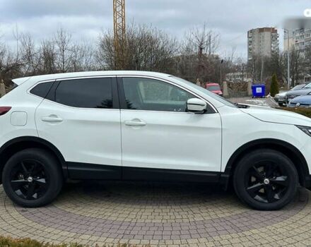 Ниссан Кашкай, объемом двигателя 1.2 л и пробегом 99 тыс. км за 16990 $, фото 7 на Automoto.ua