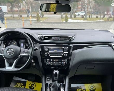Ниссан Кашкай, объемом двигателя 1.2 л и пробегом 99 тыс. км за 16990 $, фото 12 на Automoto.ua