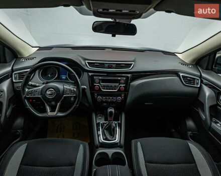 Ниссан Кашкай, объемом двигателя 1.2 л и пробегом 47 тыс. км за 17188 $, фото 9 на Automoto.ua