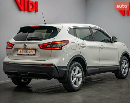 Ниссан Кашкай, объемом двигателя 1.6 л и пробегом 49 тыс. км за 22276 $, фото 2 на Automoto.ua