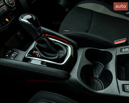 Ниссан Кашкай, объемом двигателя 1.6 л и пробегом 49 тыс. км за 22276 $, фото 17 на Automoto.ua