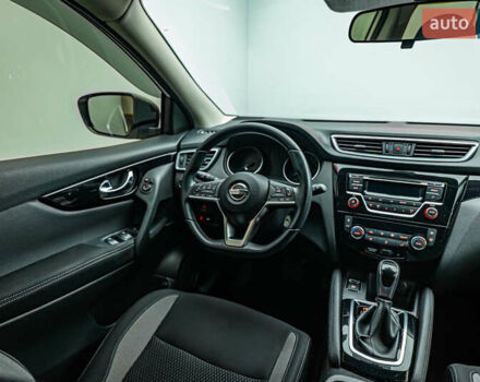 Ниссан Кашкай, объемом двигателя 1.6 л и пробегом 49 тыс. км за 22276 $, фото 11 на Automoto.ua