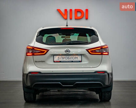 Ниссан Кашкай, объемом двигателя 1.6 л и пробегом 49 тыс. км за 22276 $, фото 6 на Automoto.ua