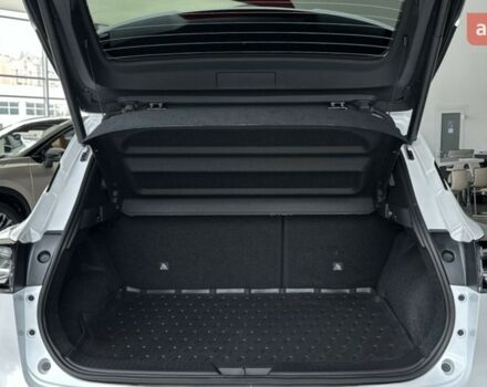 Ниссан Кашкай, объемом двигателя 1.33 л и пробегом 0 тыс. км за 37487 $, фото 16 на Automoto.ua